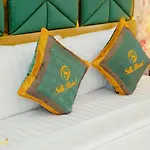 Khách sạn Silk